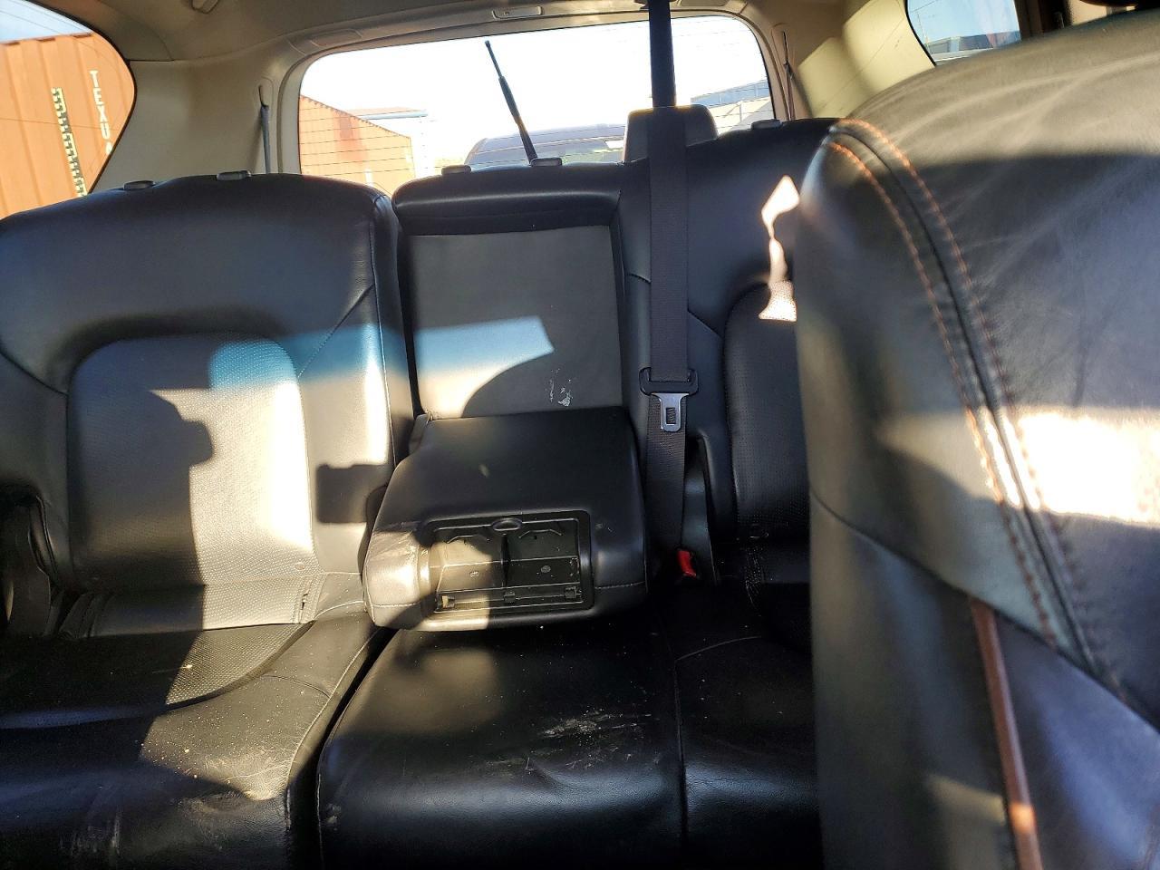 2017 NISSAN Armada