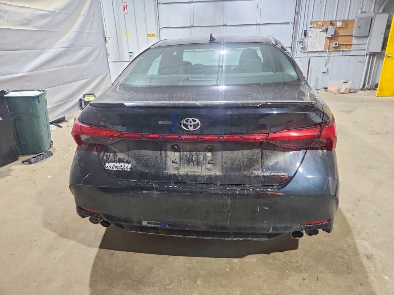 2022 TOYOTA Avalon