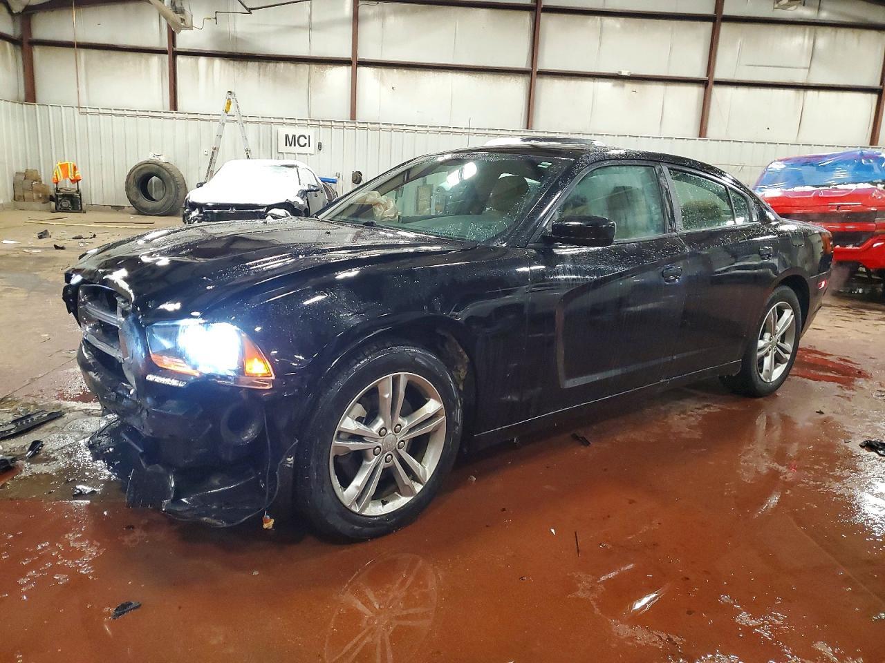 2013 DODGE CHARGER