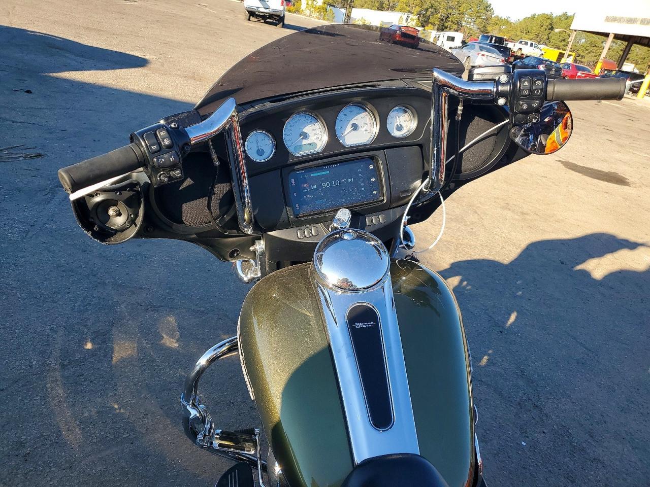 2016 HARLEY-DAVIDSON FLHX