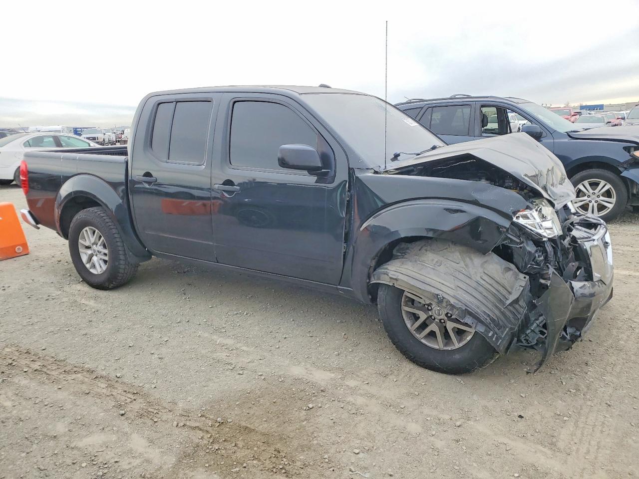 2017 NISSAN Frontier