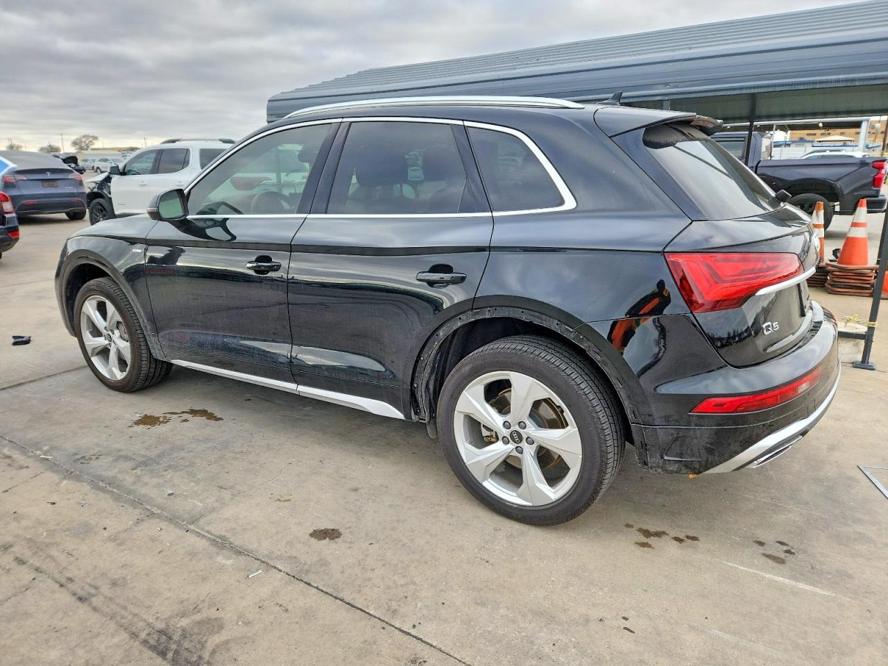 2023 AUDI Q5
