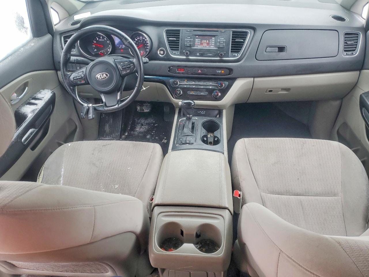 2016 KIA SEDONA