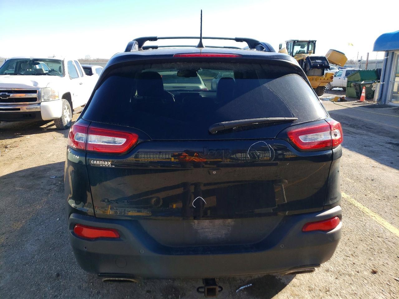 2018 JEEP CHEROKEE