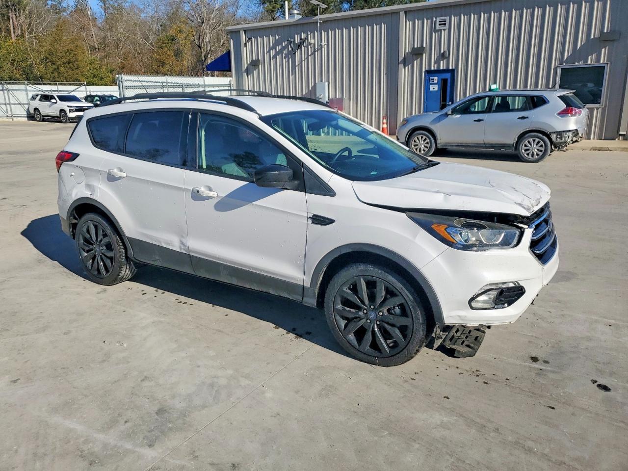 2019 FORD ESCAPE