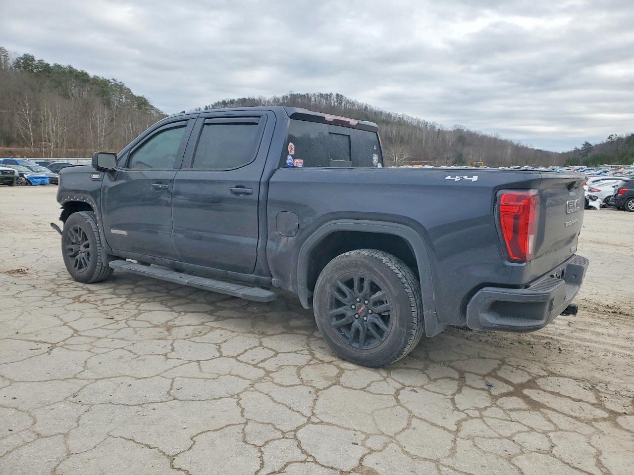 2025 GMC Sierra