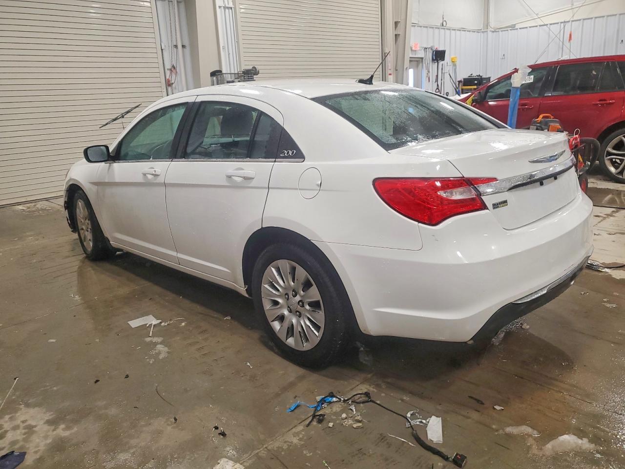 2013 CHRYSLER 200