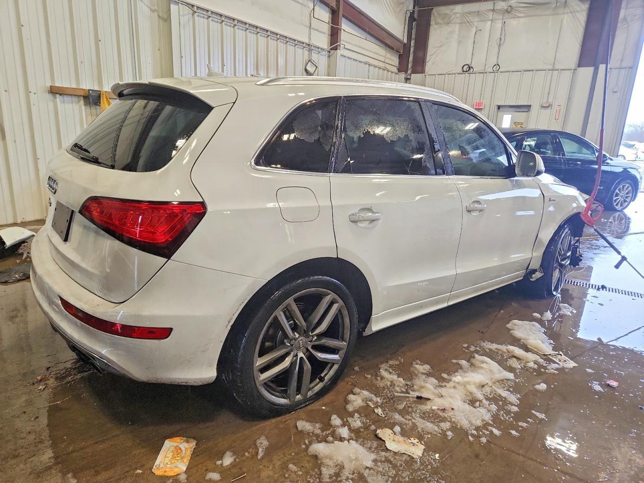 2015 AUDI SQ5