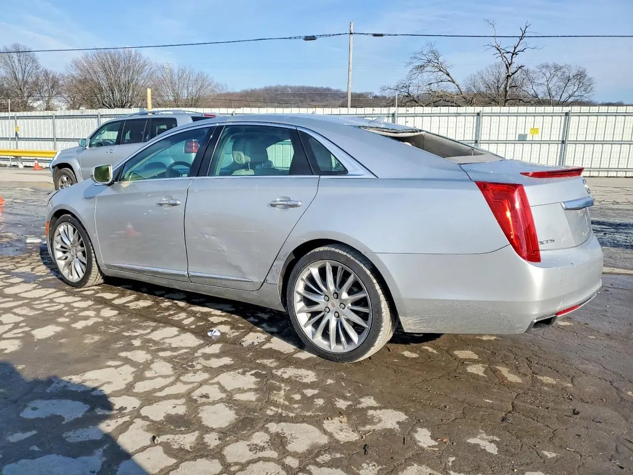 2013 CADILLAC XTS