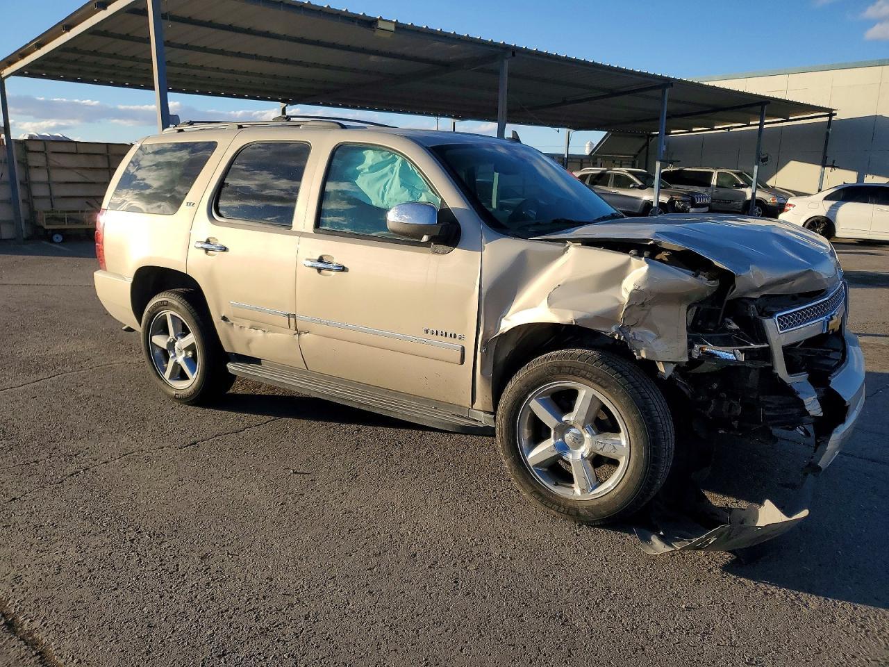 2012 CHEVROLET Tahoe