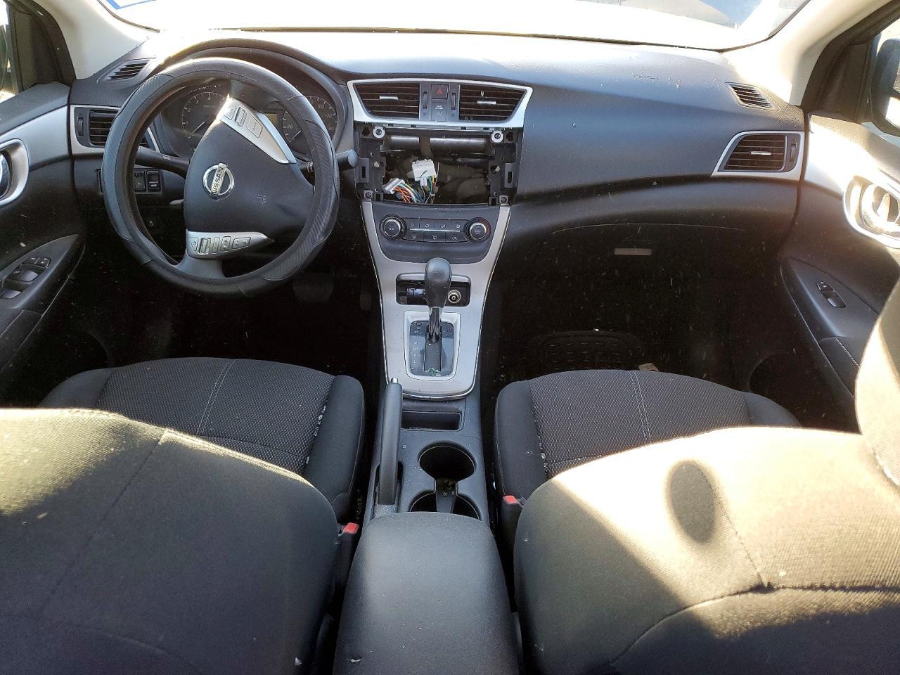 2015 NISSAN SENTRA