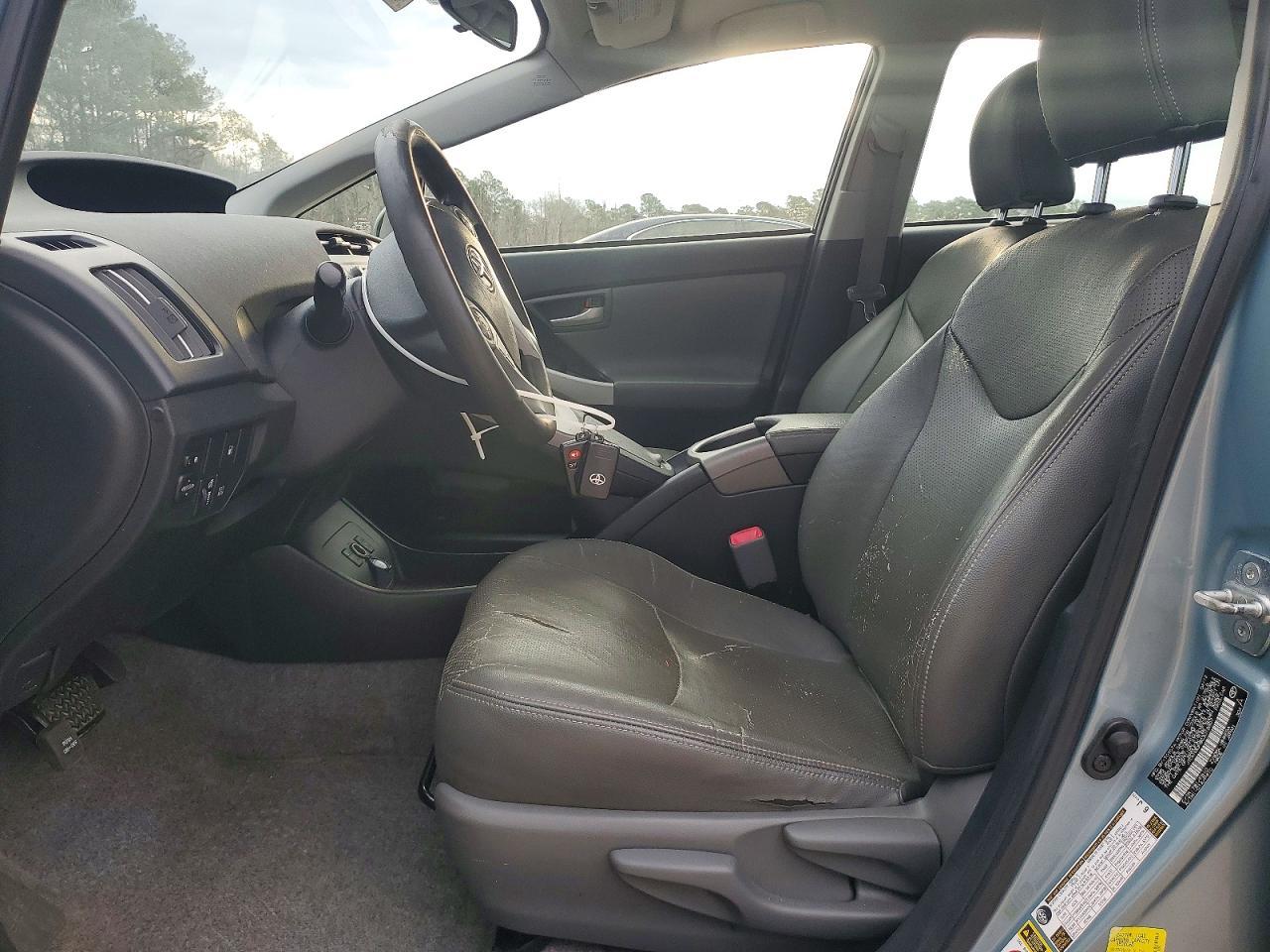 2012 TOYOTA Prius Plug-In