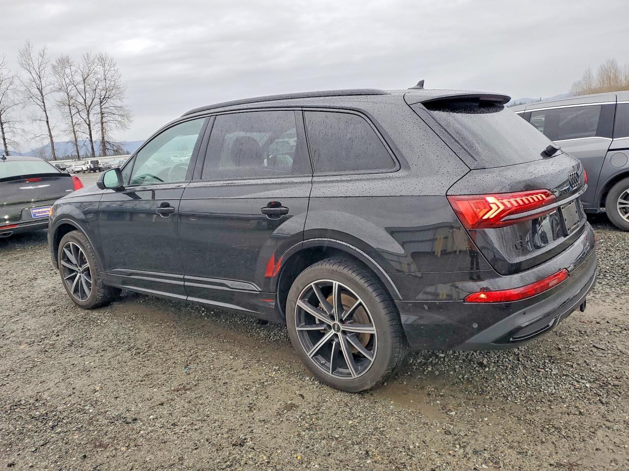 2023 AUDI Q7