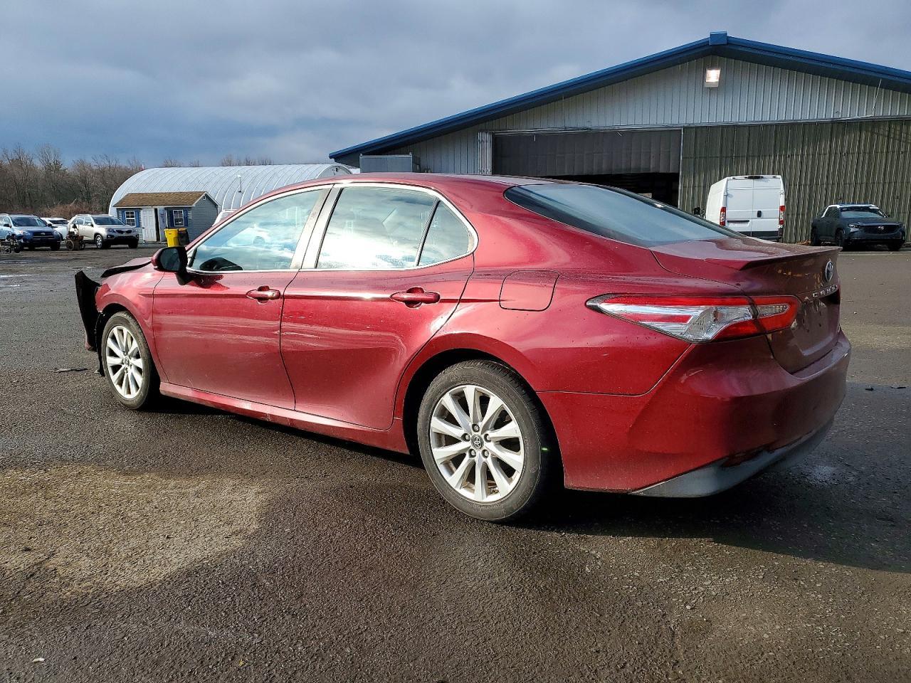 2018 TOYOTA CAMRY