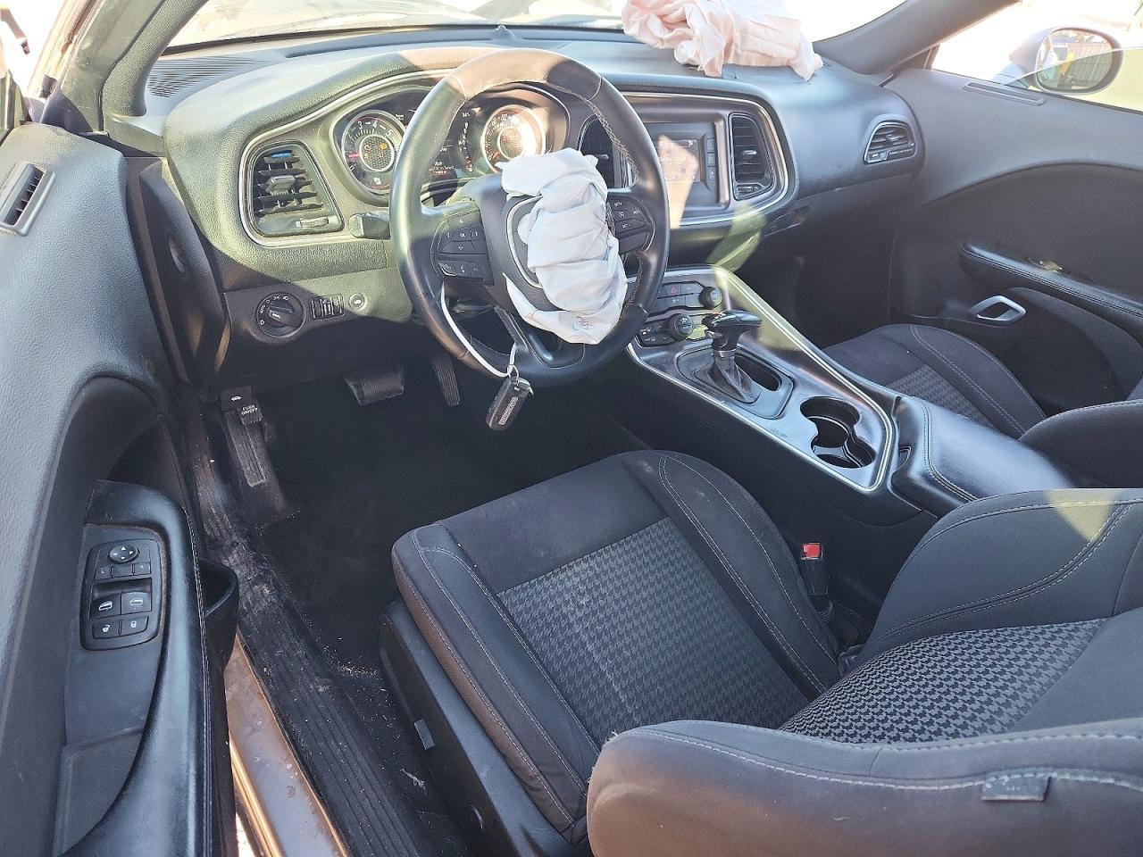 2015 DODGE Challenger