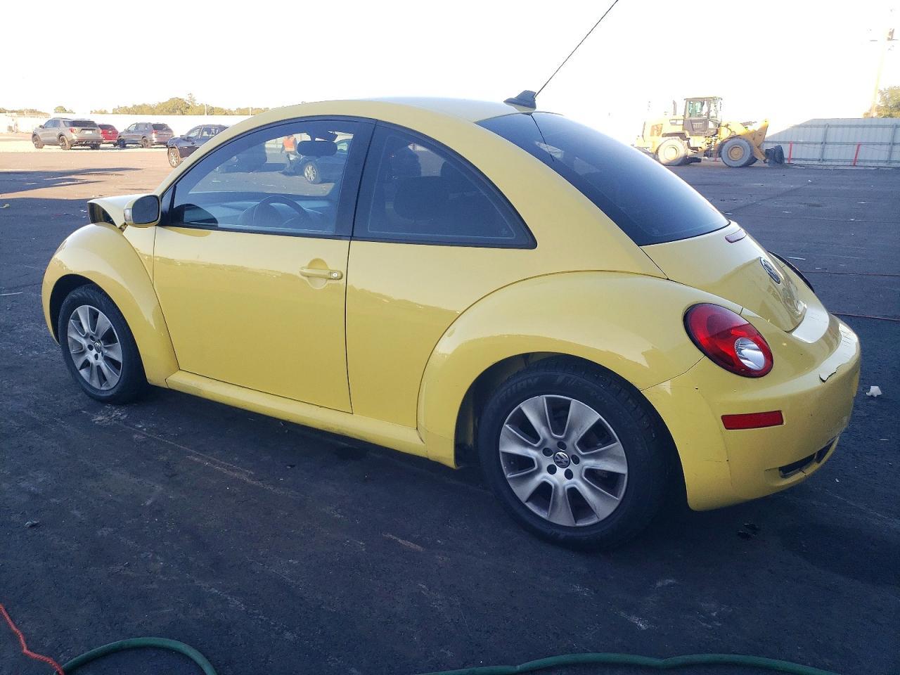 2009 VOLKSWAGEN Beetle