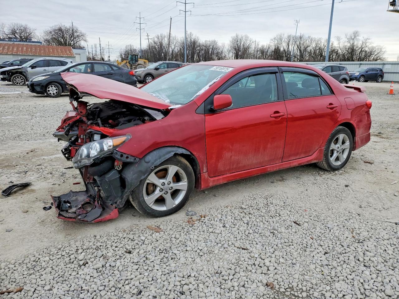2013 TOYOTA COROLLA