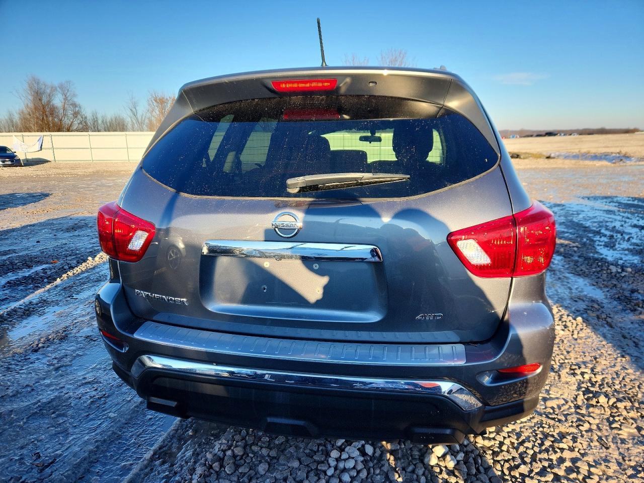 2017 NISSAN PATHFINDER