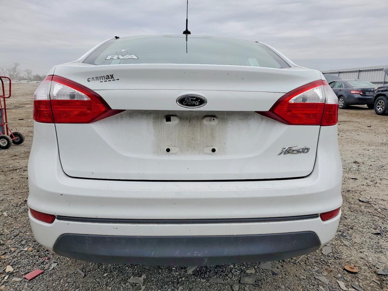 2017 FORD Fiesta