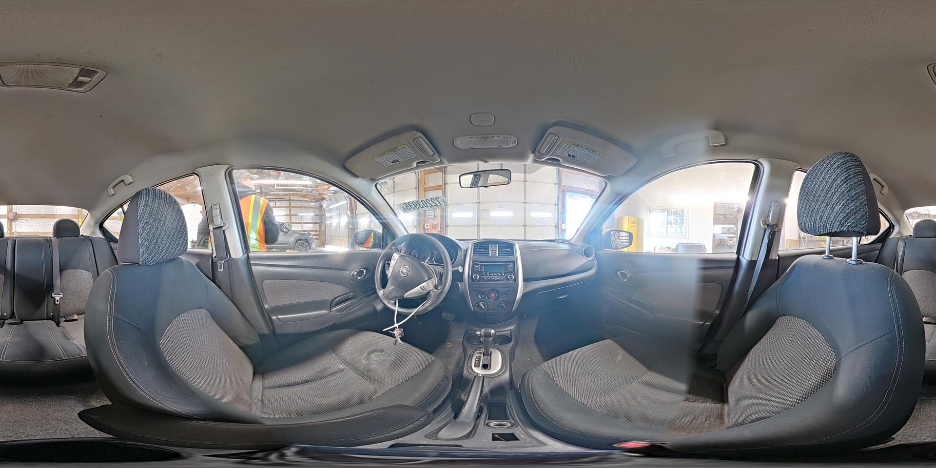 2015 NISSAN VERSA