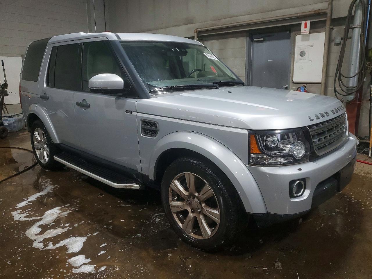 2015 LAND ROVER LR4