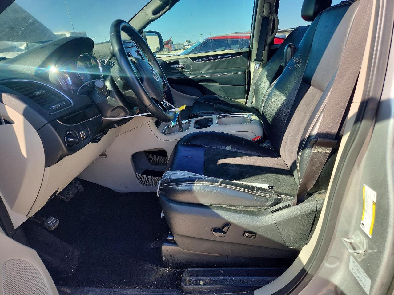 2017 DODGE GRAND CARAVAN