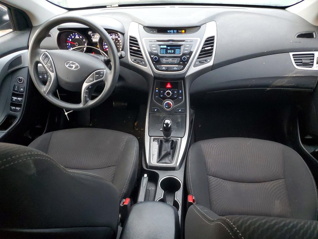 2016 HYUNDAI ELANTRA