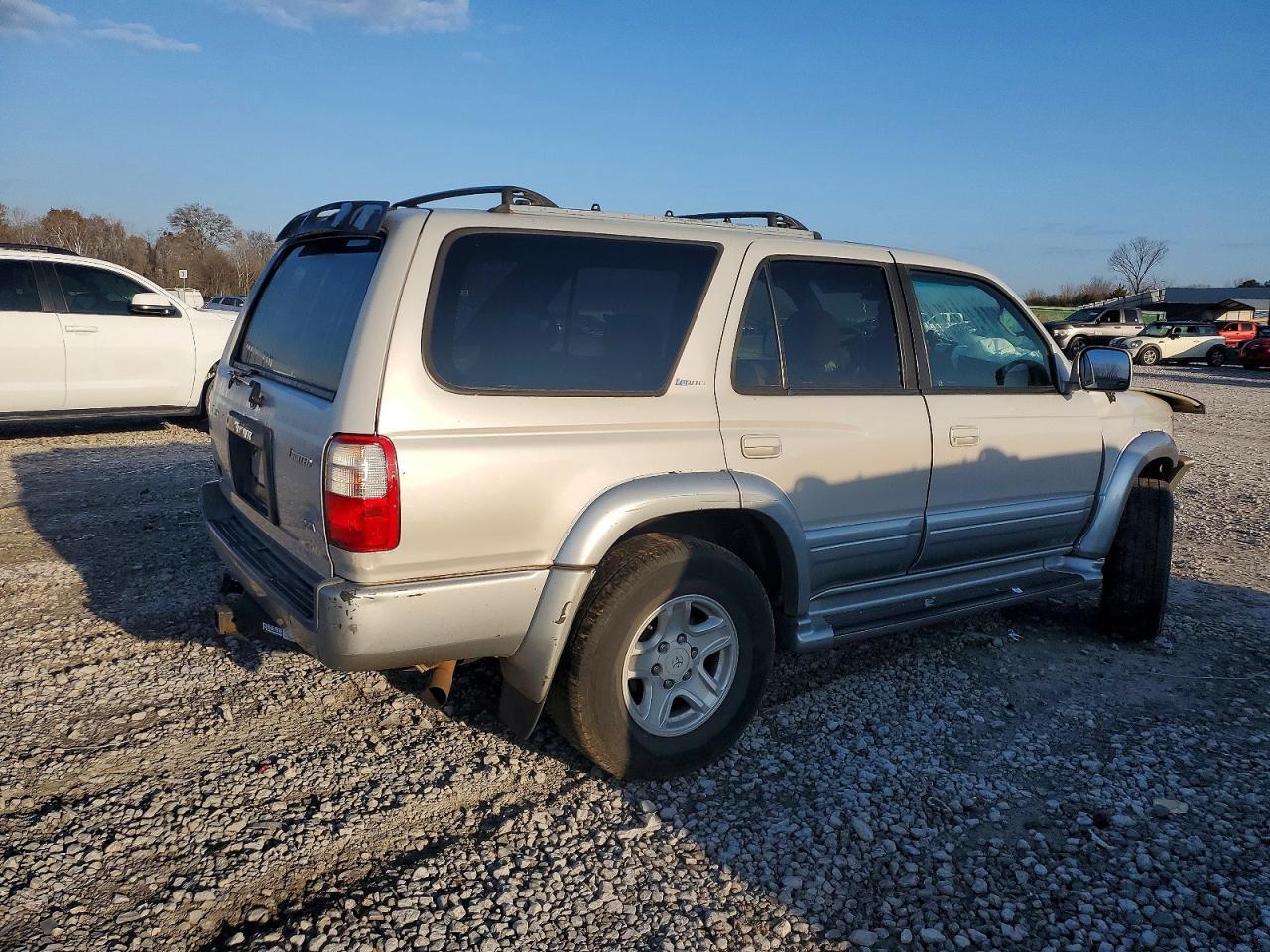 2000 TOYOTA 4Runner
