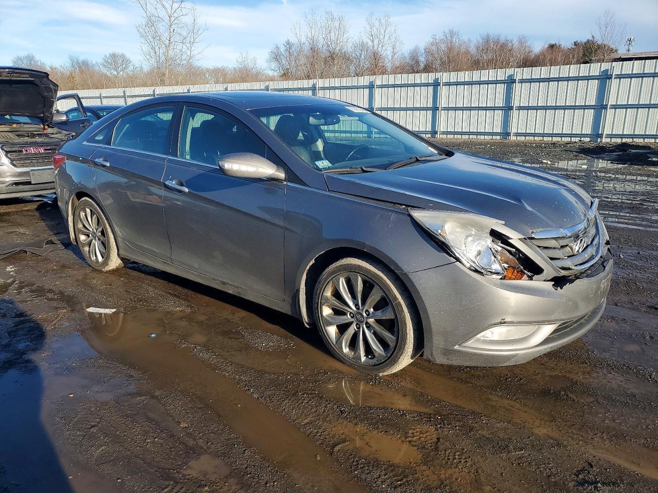 2011 HYUNDAI SONATA