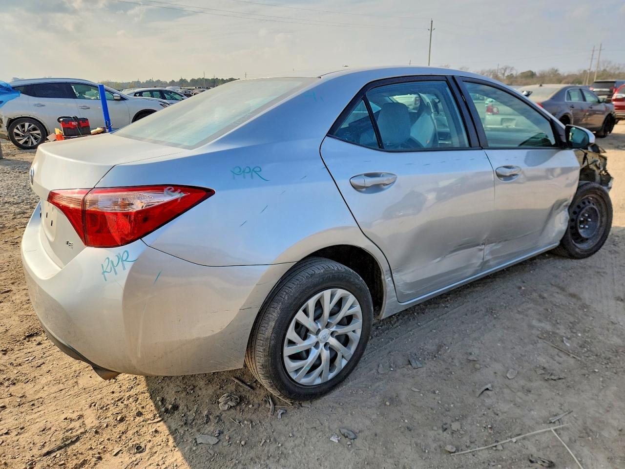 2019 TOYOTA COROLLA