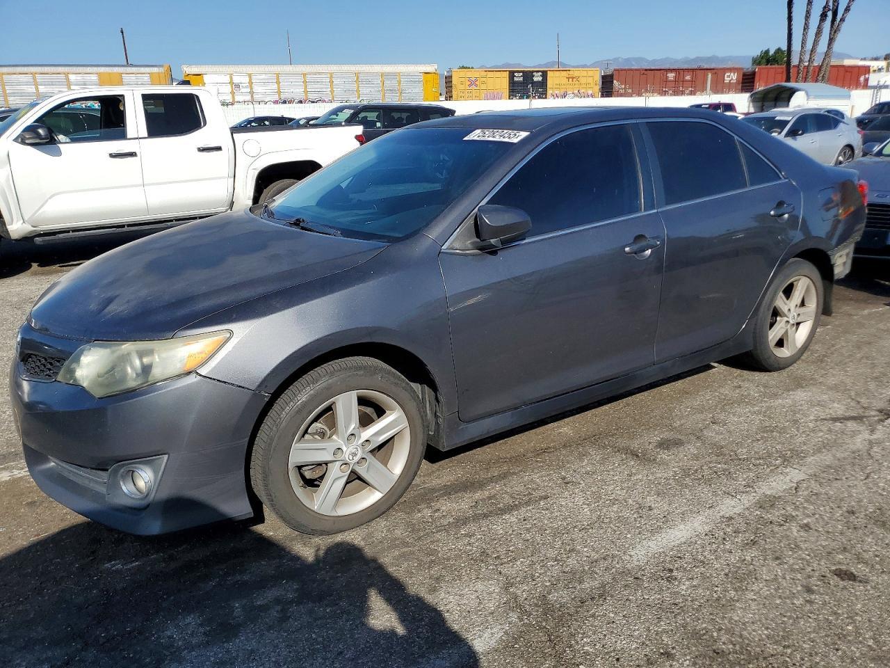 2012 TOYOTA CAMRY