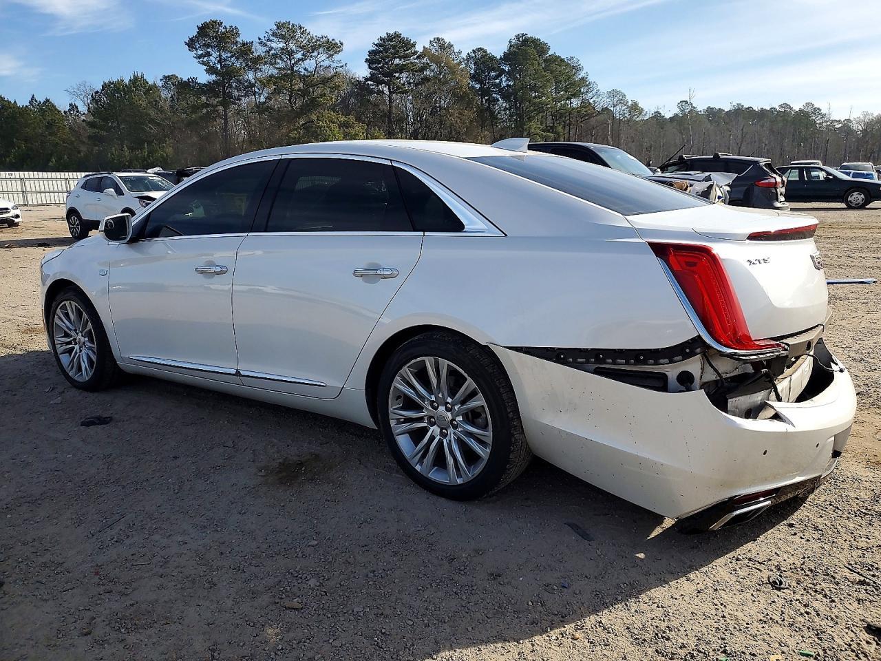 2018 CADILLAC XTS