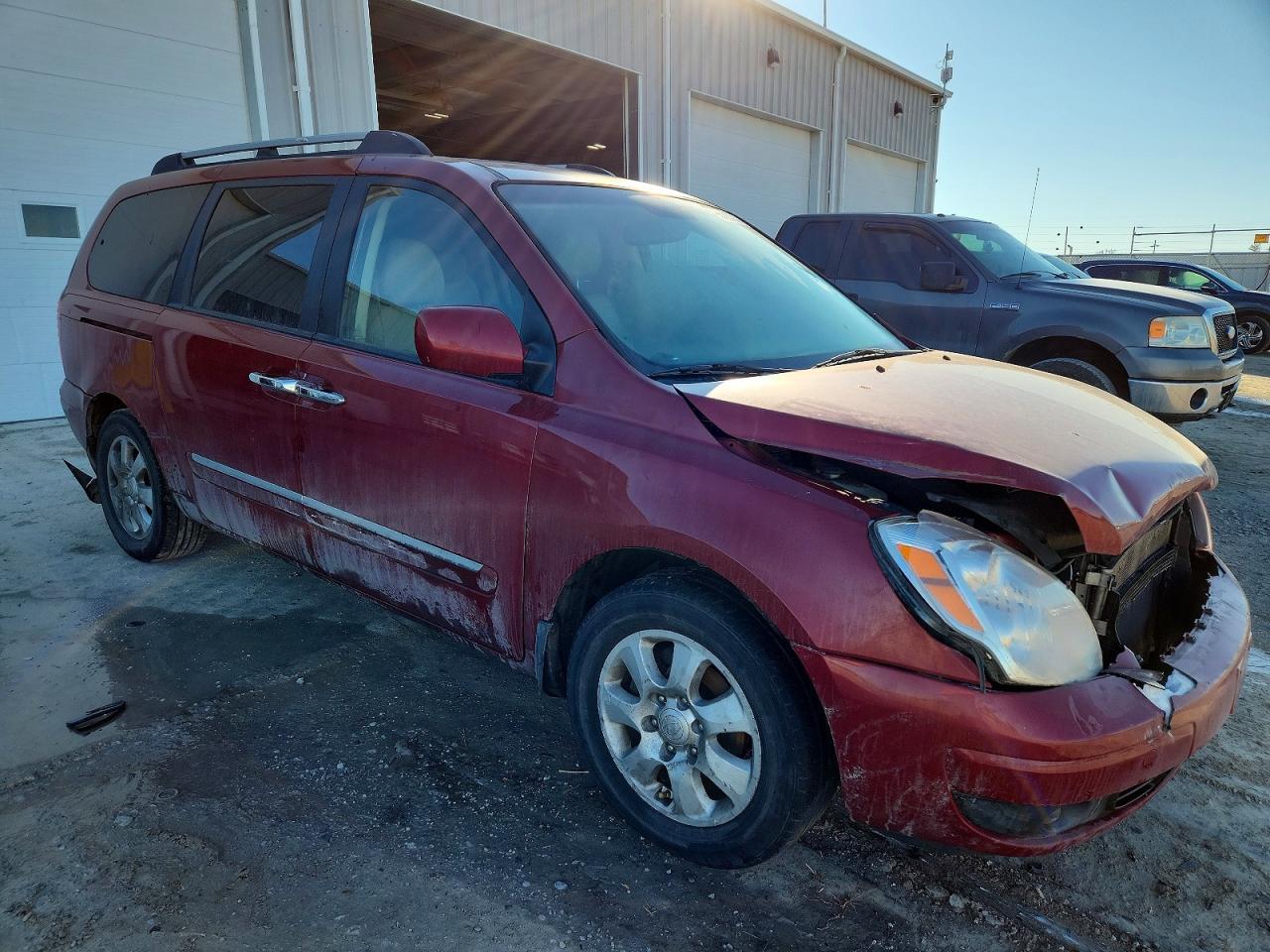 2008 HYUNDAI Entourage