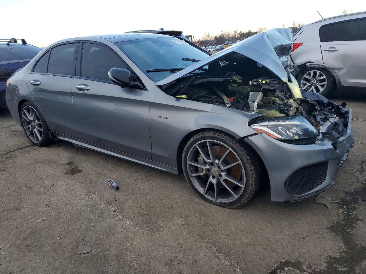 2016 MERCEDES-BENZ C-CLASS