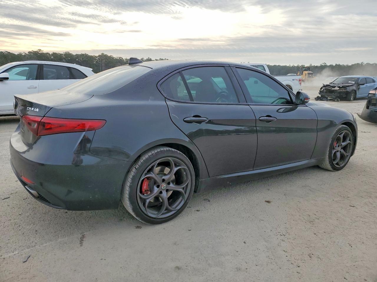 2017 ALFA ROMEO Giulia