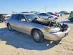 2002 LINCOLN Town Car