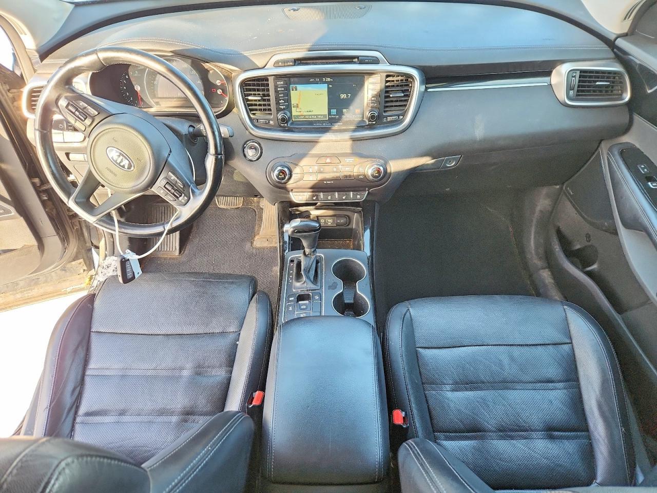 2018 KIA SORENTO