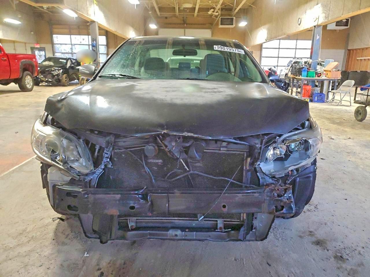 2011 TOYOTA CAMRY