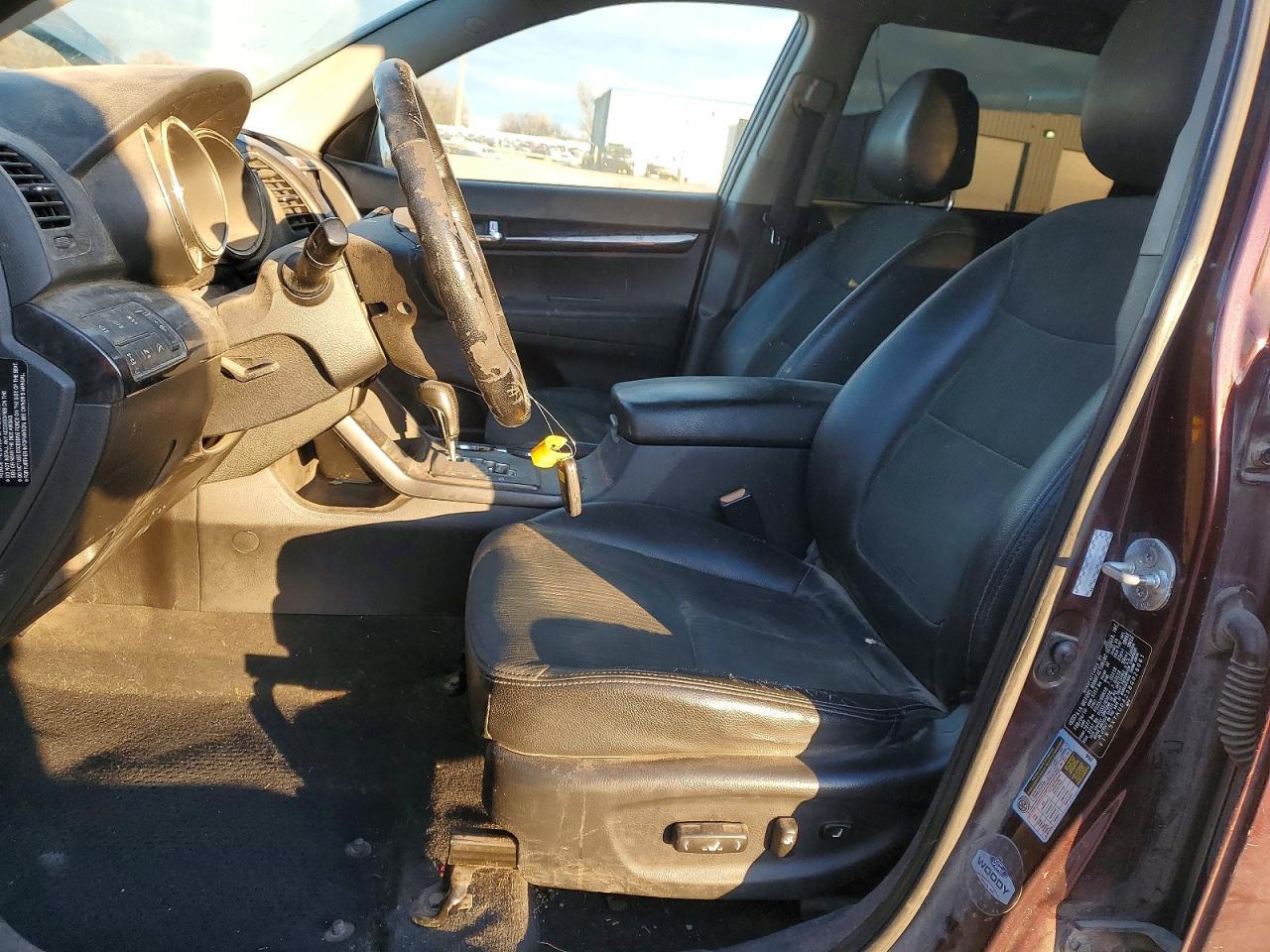 2011 KIA SORENTO