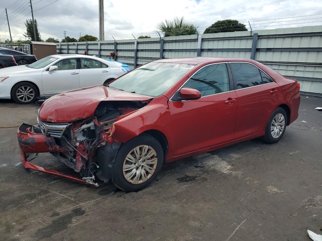 2012 TOYOTA CAMRY