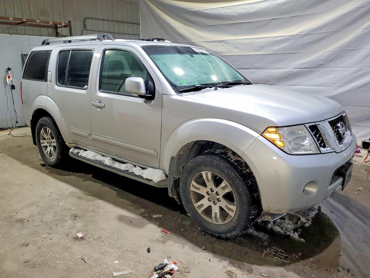 2009 NISSAN PATHFINDER