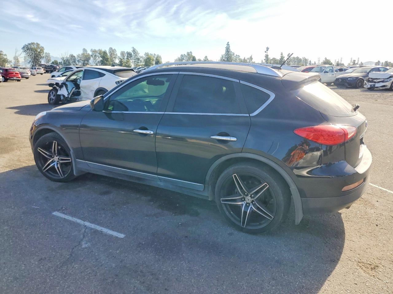 2011 INFINITI EX35