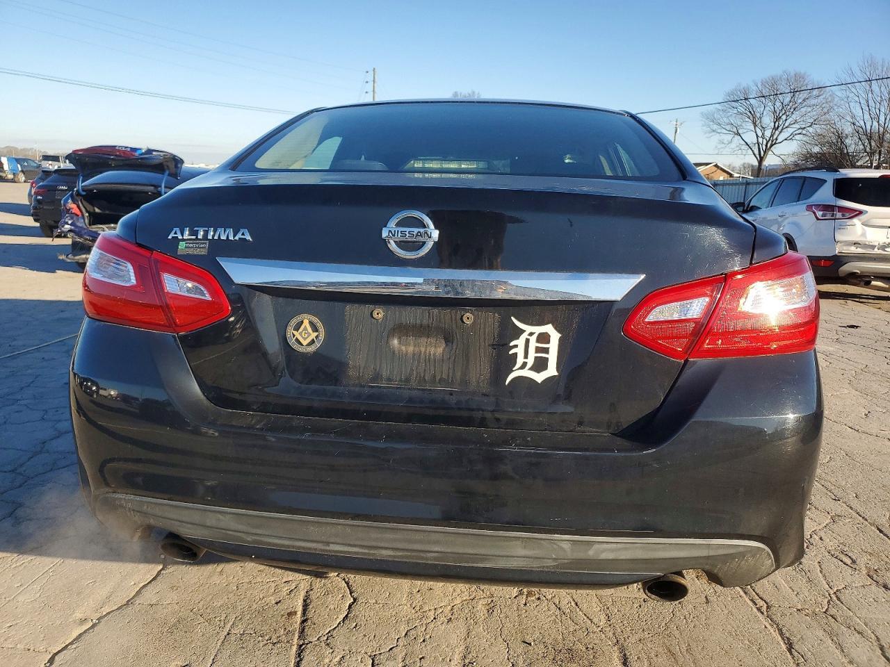 2016 NISSAN ALTIMA