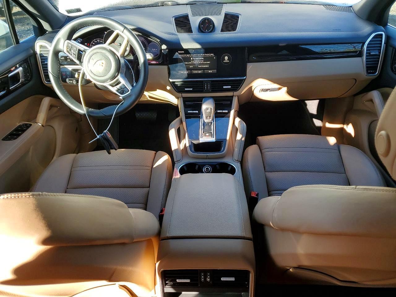 2023 PORSCHE CAYENNE