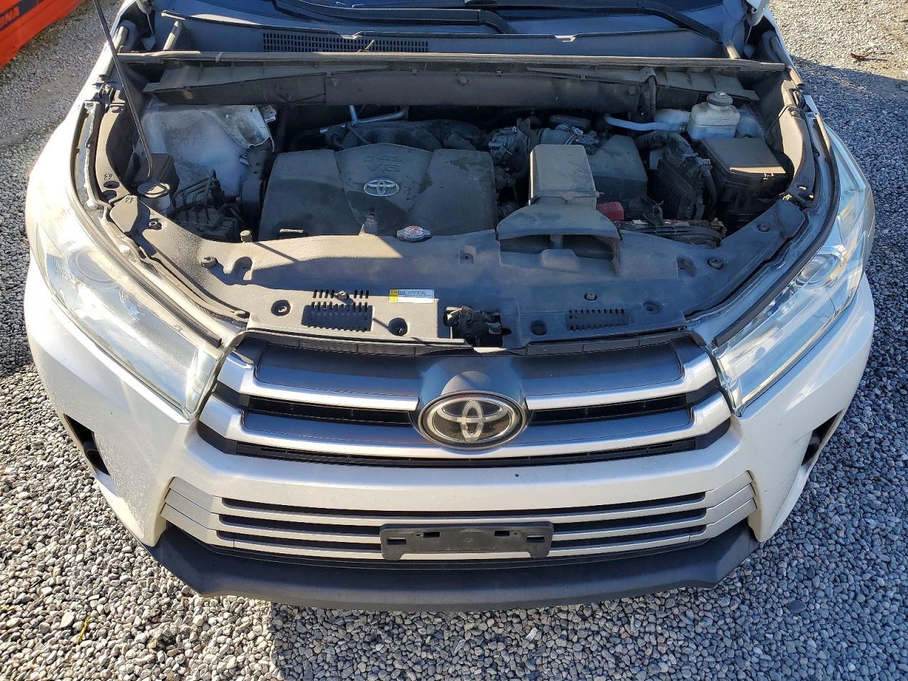 2019 TOYOTA HIGHLANDER