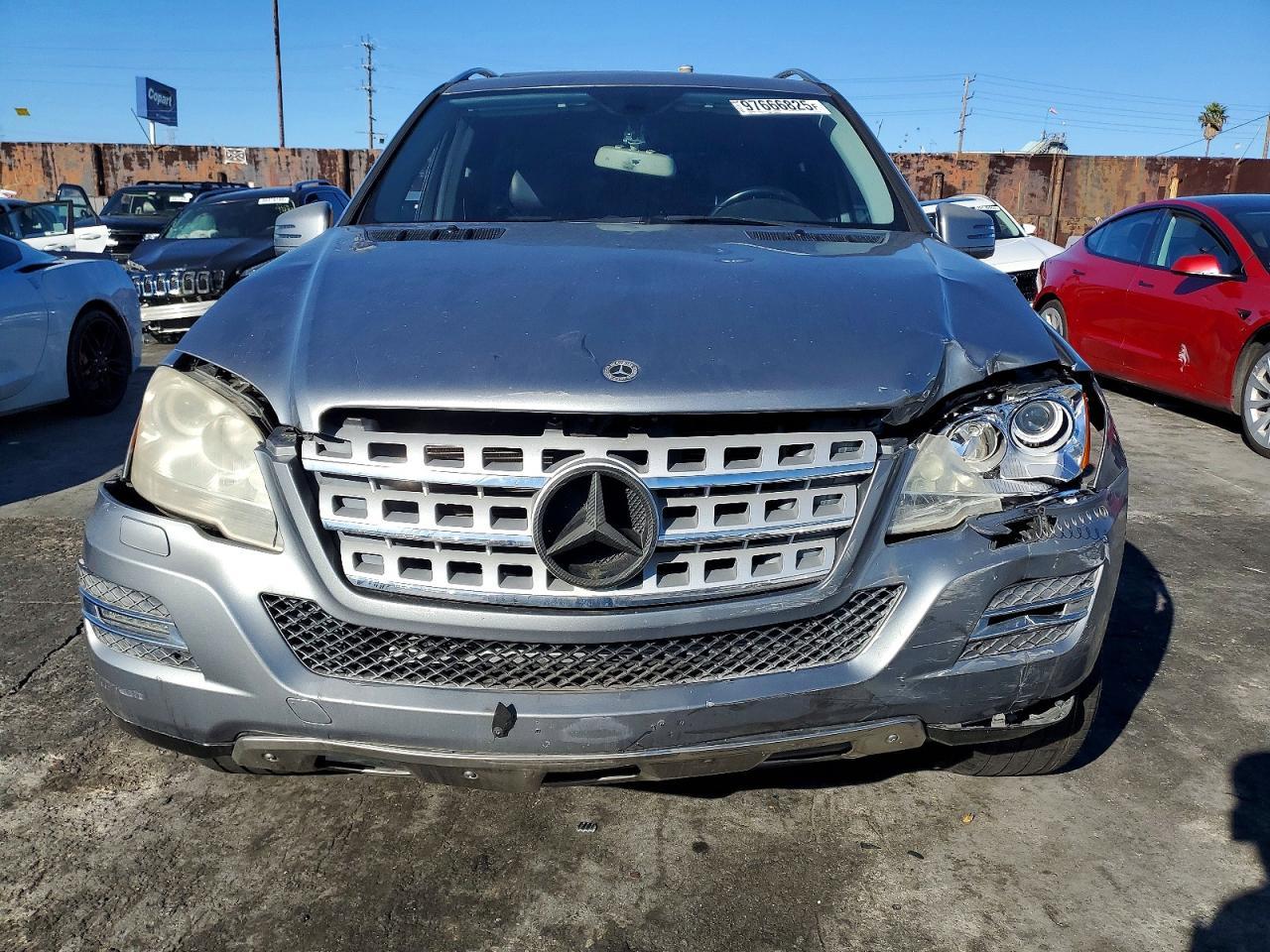 2011 MERCEDES-BENZ ML-Class
