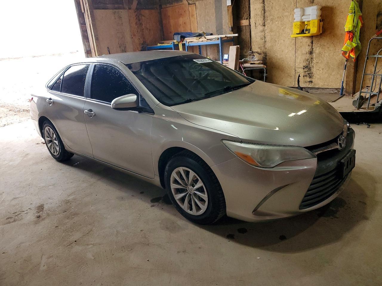 2015 TOYOTA CAMRY