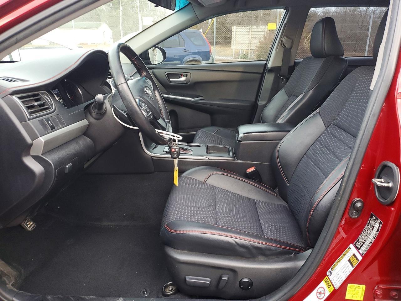 2015 TOYOTA CAMRY