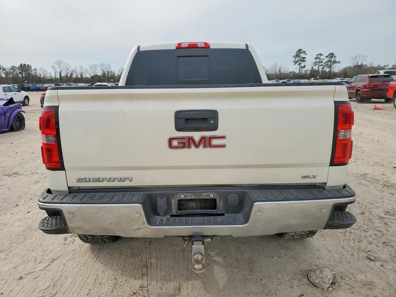 2015 GMC Sierra