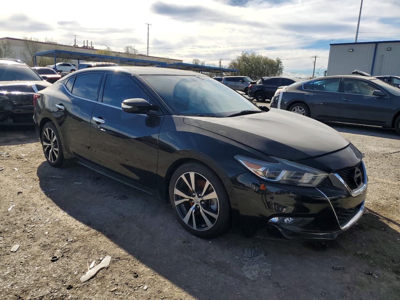 2018 NISSAN Maxima